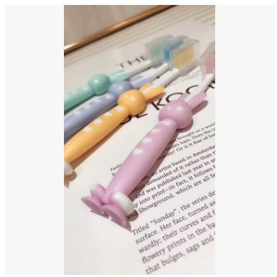 Set 4 chiếc bàn chải cho bé