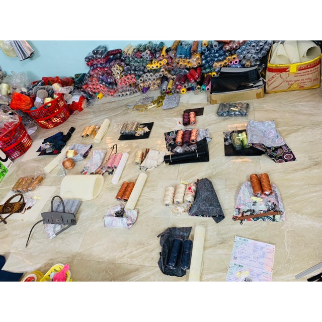 Bộ phụ kiện của Luccia
