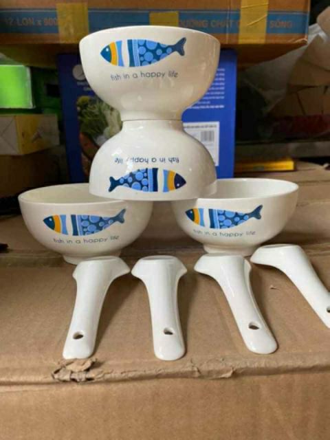 Bộ 4 chén - 4 muỗng có hộp full box,hoa văn cực xinh, đẹp và chất lượng.
