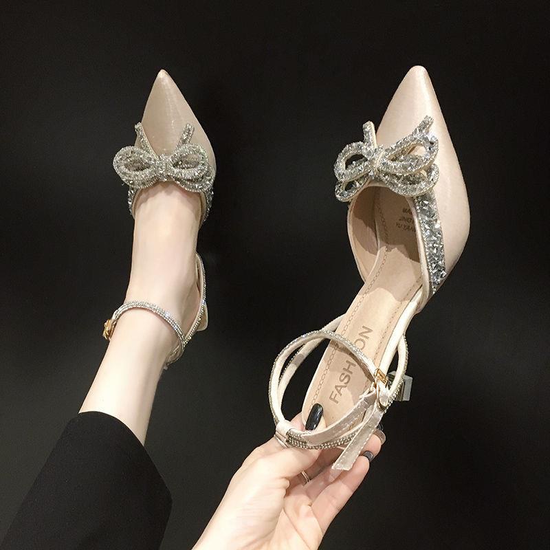 Giày Cao Gót Mũi Nhọn Thiết Kế Dây Cột Nơ Đính Đá Mẫu Mới 2022