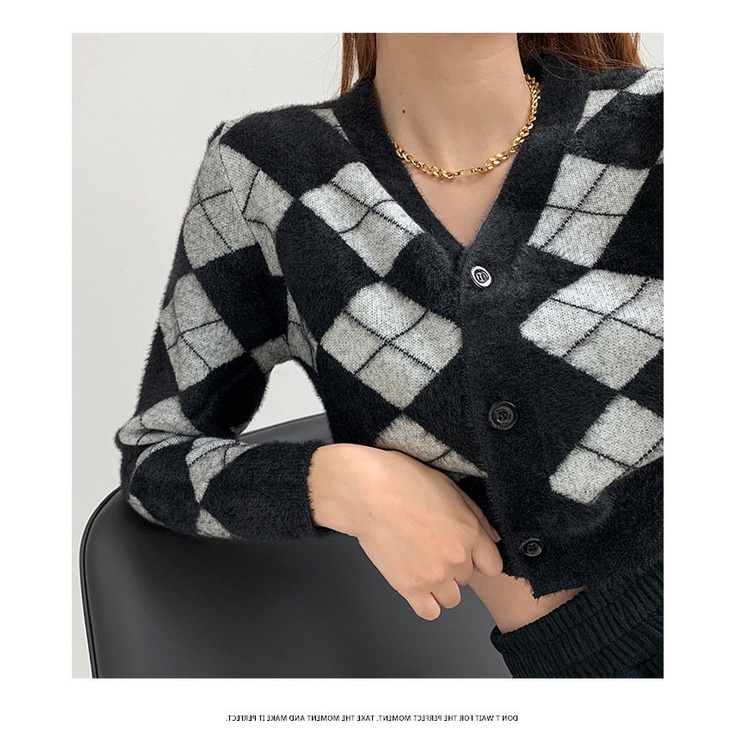 QKOOLE  Áo khoác cardigan dệt kim cổ chữ V đính cúc phong cách retro Hàn Quốc