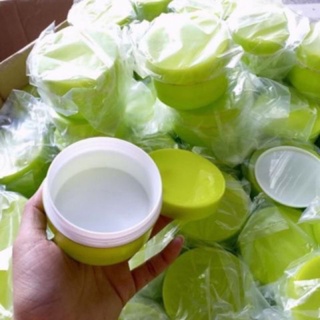 Hủ 150gr màu xanh bơ