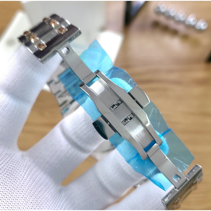 Versace Đồng Hồ quartz Chất Liệu Thép Không Gỉ Thời Trang Cho Nam