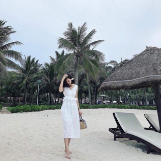 Maxi đi biển