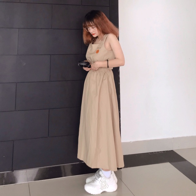 [Mã FAGREEN245 giảm 10% tối đa 30K đơn 99K] Đầm dài thêu chữ nhật | BigBuy360 - bigbuy360.vn