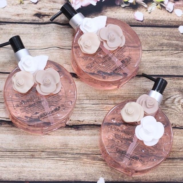 Sữa tắm nước hoa 3 bông BBAESS, Sữa tắm dưỡng da | BigBuy360 - bigbuy360.vn