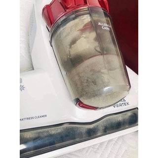 Máy hút bụi đệm Hoover MBC500UV 500W kết hợp đèn UV khử khuẩn