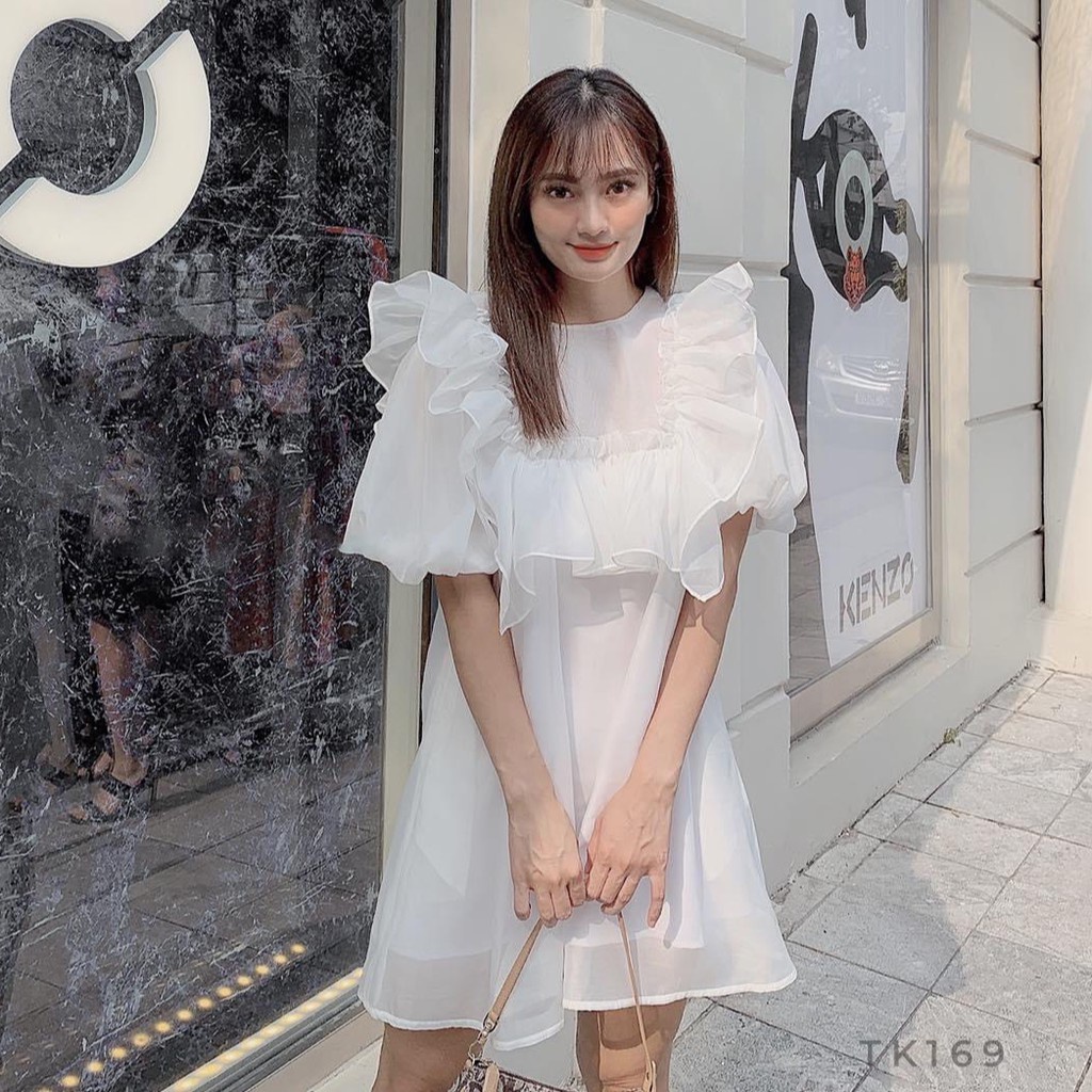 Đầm babydoll voan xốp bèo vuông tay phồng