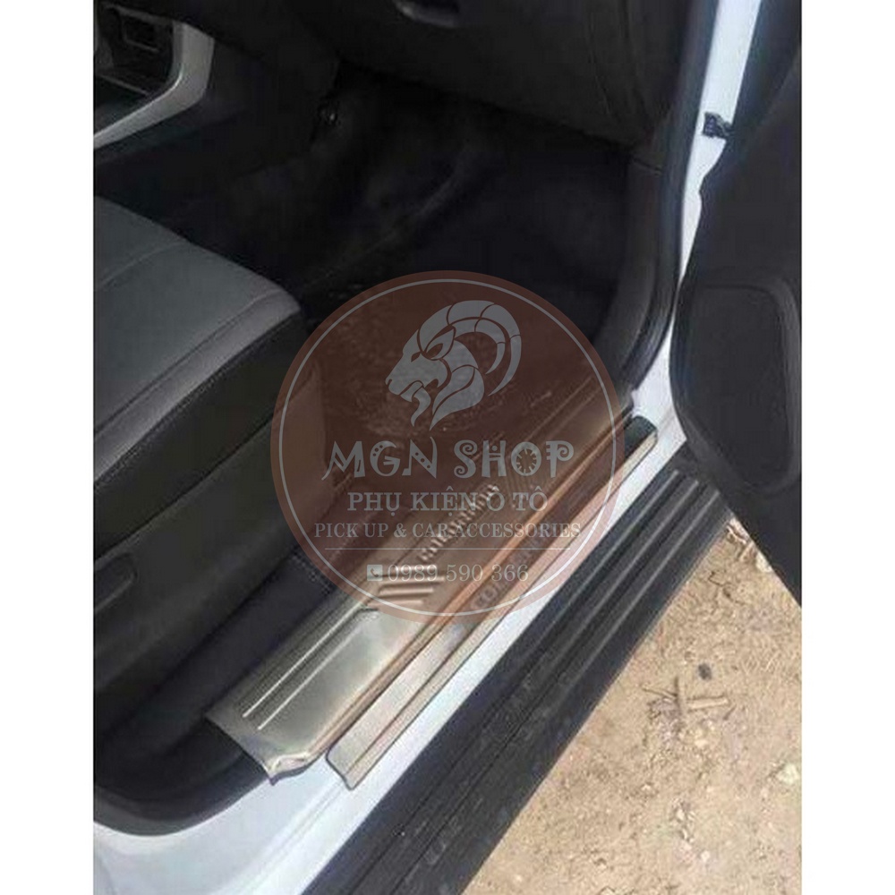 [Ốp bậc bước chân] [Chevrolet Colorado 2013 - 2022] [bên trong - bên ngoài] inox