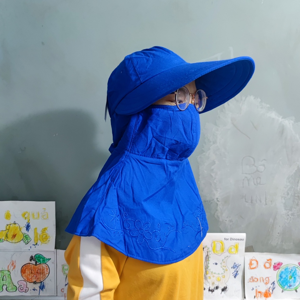 Khẩu trang nón Dy Ngọc vành to chất liệu cotton màu thêu viền dây kéo 1 bên, che vai và cổ, thích hợp mọi thờ