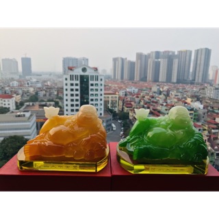 Tượng phật di lặc đặt taplo ô tô may mắn tài lộc