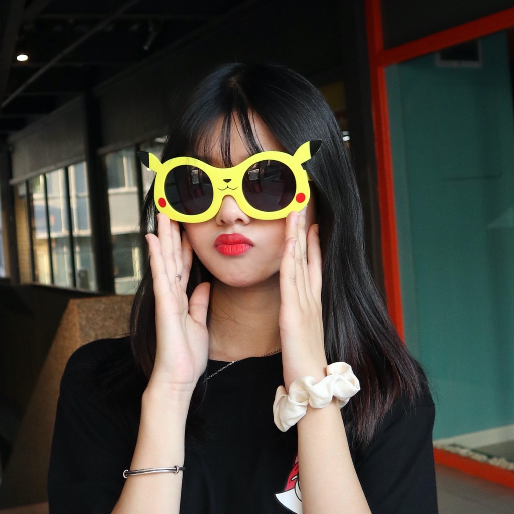 Kính Mát Hình Pikachu Dễ Thương Cho Bé Trai Và Bé Gái