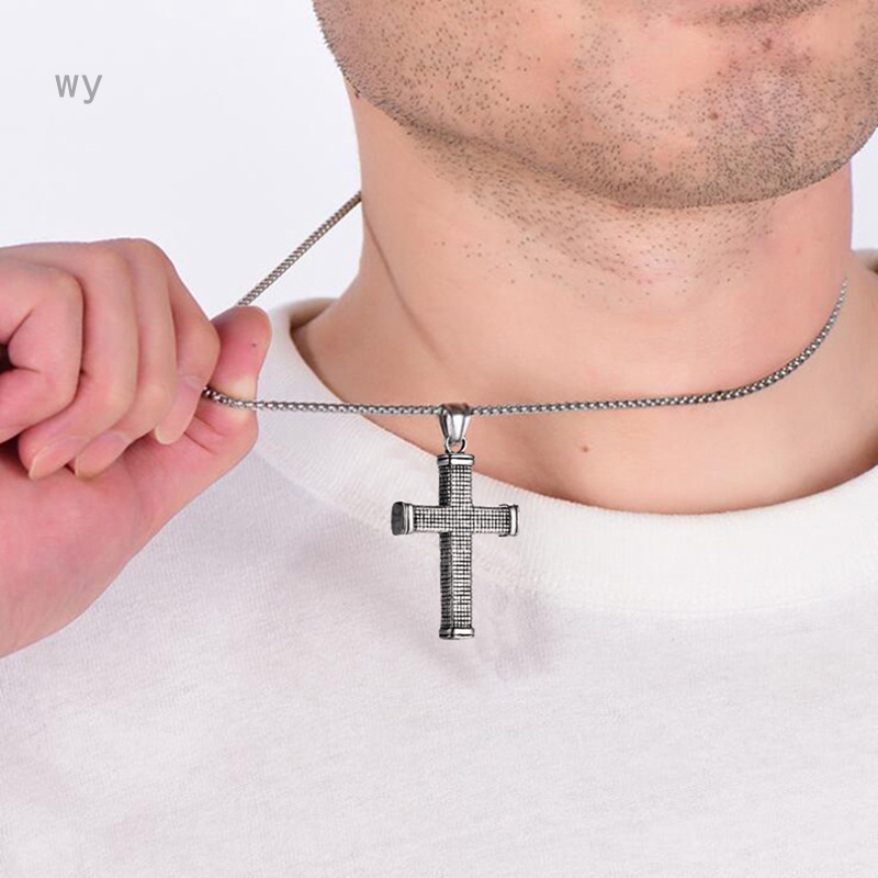 1 Vòng cổ hợp kim hình thánh giá + ngọc trai