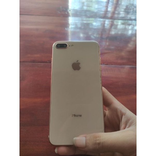 Điện Thoại iphone 8 plus ( tám pờ lút )