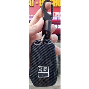 Ốp khóa, bọc chìa khóa cacbon xe Kia Carnival 2021 2022 vân Carbon kèm móc đeo siêu đẹp