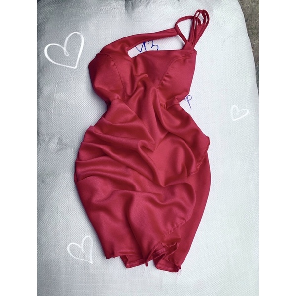 ĐẦM BODY CÚP CHÉO VAI