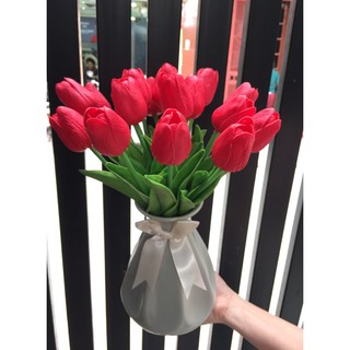 HOA TULIP XỐP DẬP