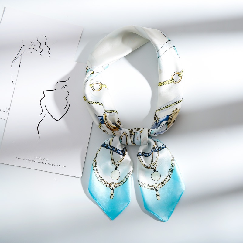 Khăn Choàng Cổ Hình Vuông Vải Lụa Mỏng Dáng Dài Phong Cách Hàn Quốc Thời Trang Thu Đông Cho Nữ