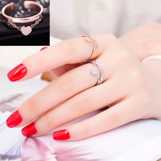 Nhẫn titan ko đEn cách điệu trái tim NT021