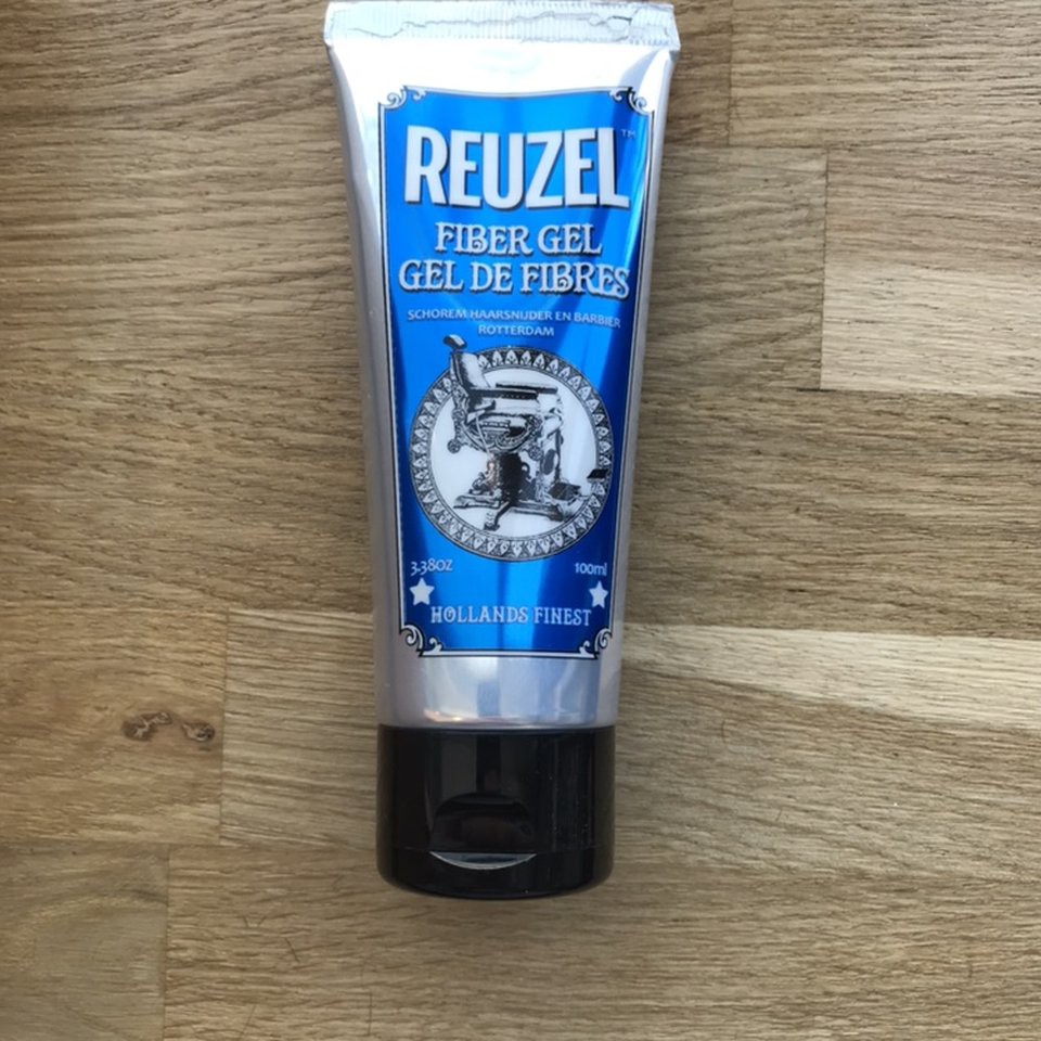 Gel tạo kiểu mềm độ bóng mờ Reuzel Mens Hair Care Fiber Gel