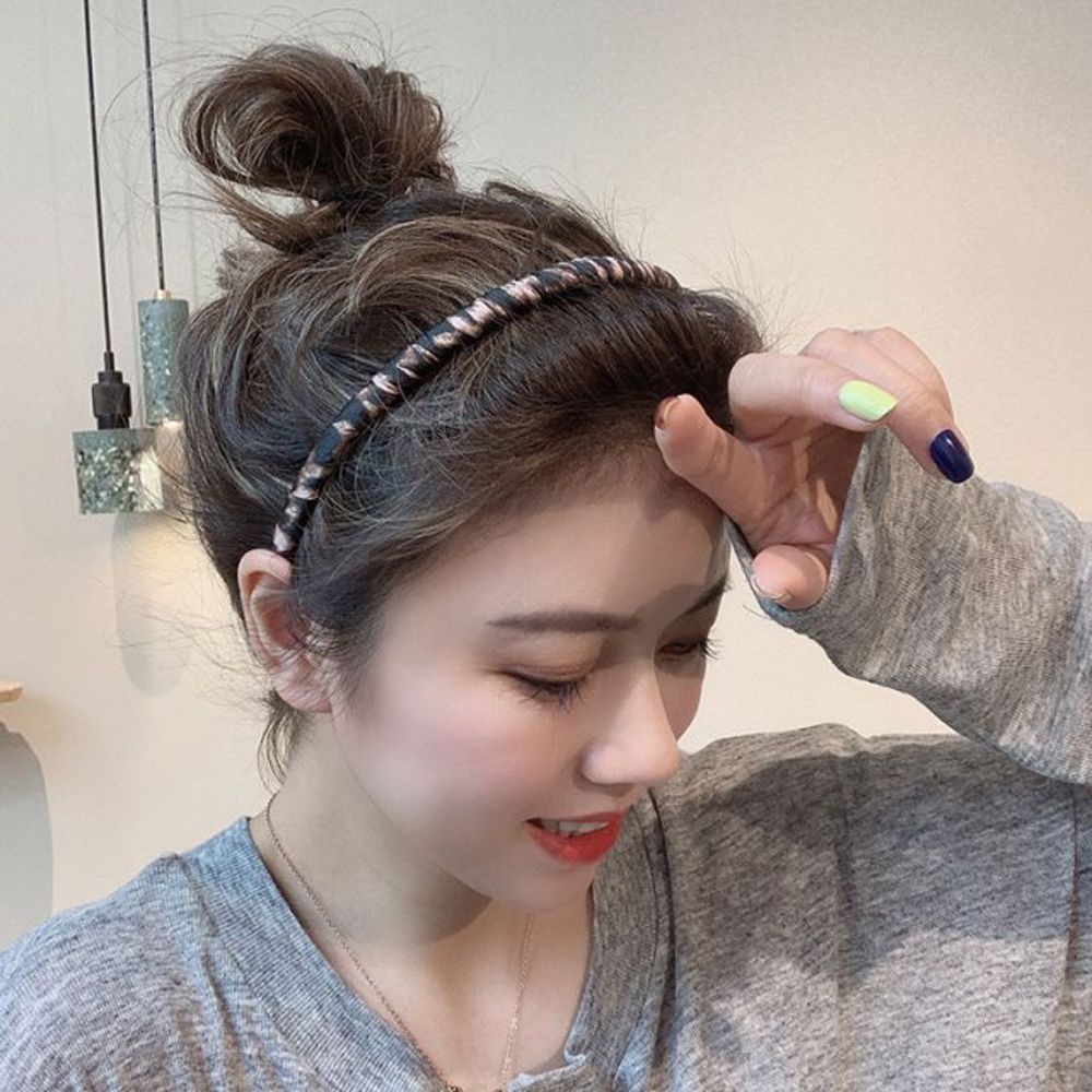 Băng Đô Rửa Mặt Chống Trượt Họa Tiết Da Báo Phong Cách Hàn Quốc Thanh Lịch Cho Nữ