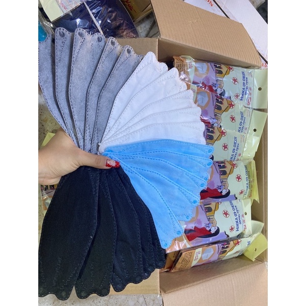 Thùng Khẩu Trang 300 cái kf94 Tây Sài Gòn