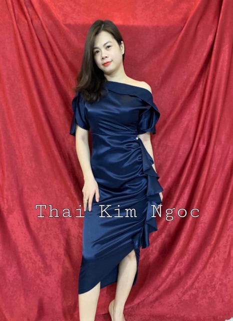 Đầm lệch vai bèo phi lụa | BigBuy360 - bigbuy360.vn
