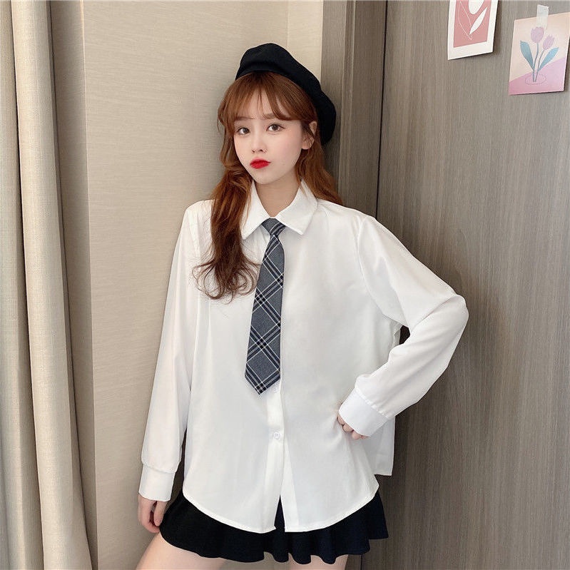 Áo khoác không tay phối họa tiết caro sành điệu