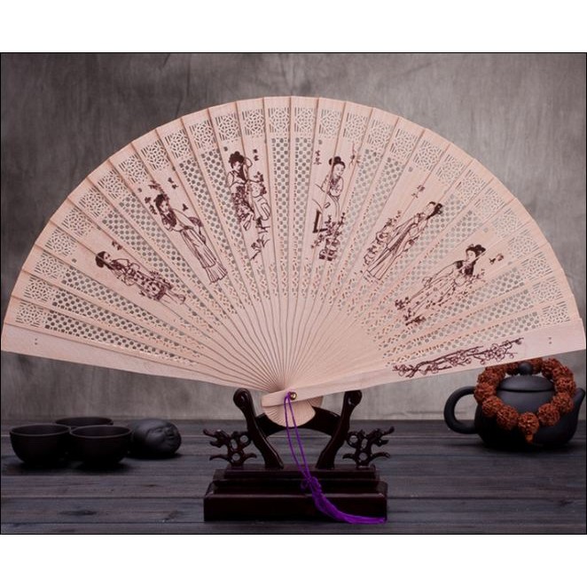 Quạt gỗ thơm cổ phong dây tuyến quạt xếp cầm tay phong cách Trung Quốc cổ trang