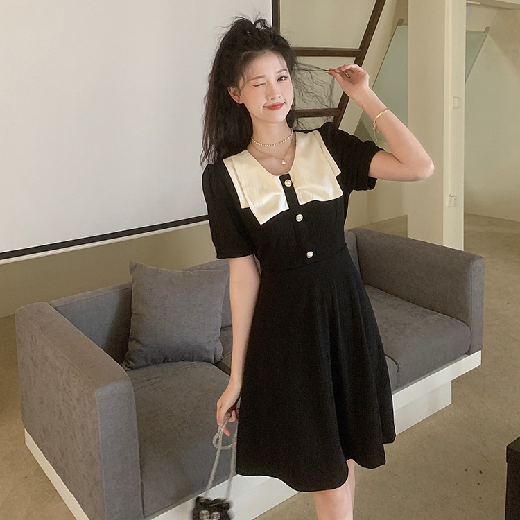 Váy đầm đen nâu cổ trắng điệu cúc ngực dáng xòe kiểu Pháp cho nữ