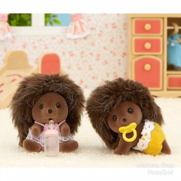 Hàng có sẵn Bộ 2 nhân vật hoạt hình Sylvanian Friends Hedgehog Twins