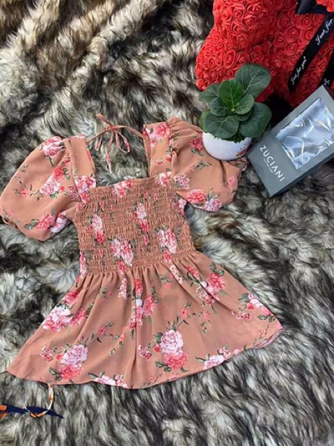 Áo Peplum Hoa