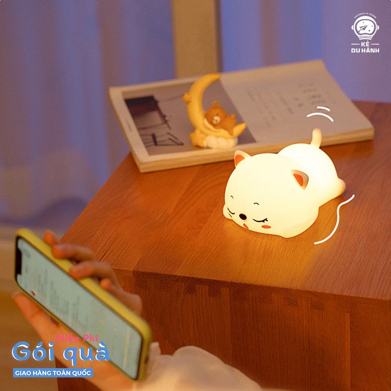 Đèn Silicon Snoring Cat Kẻ du hành