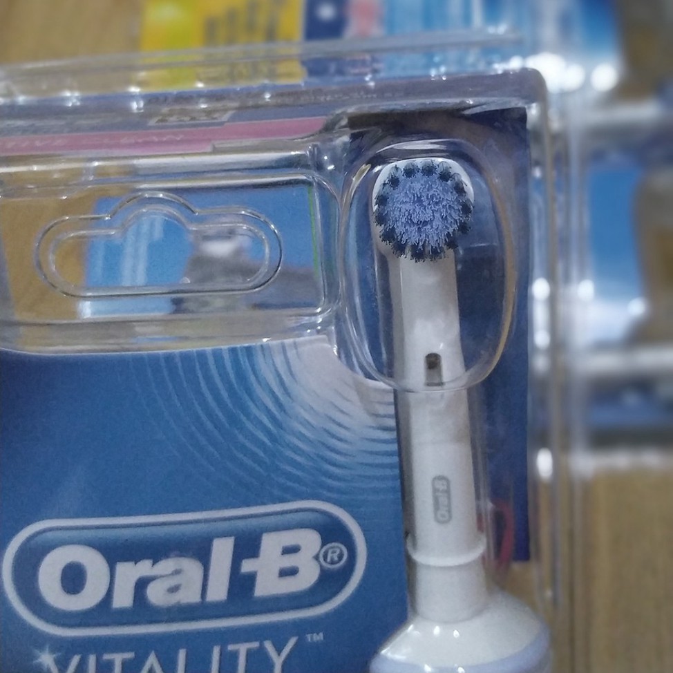 Bàn chải điện Oral-B Vitality chính hãng, PIN sạc 1 lần dùng cả tuần, làm sạch răng, chống mảng bám, viêm nướu