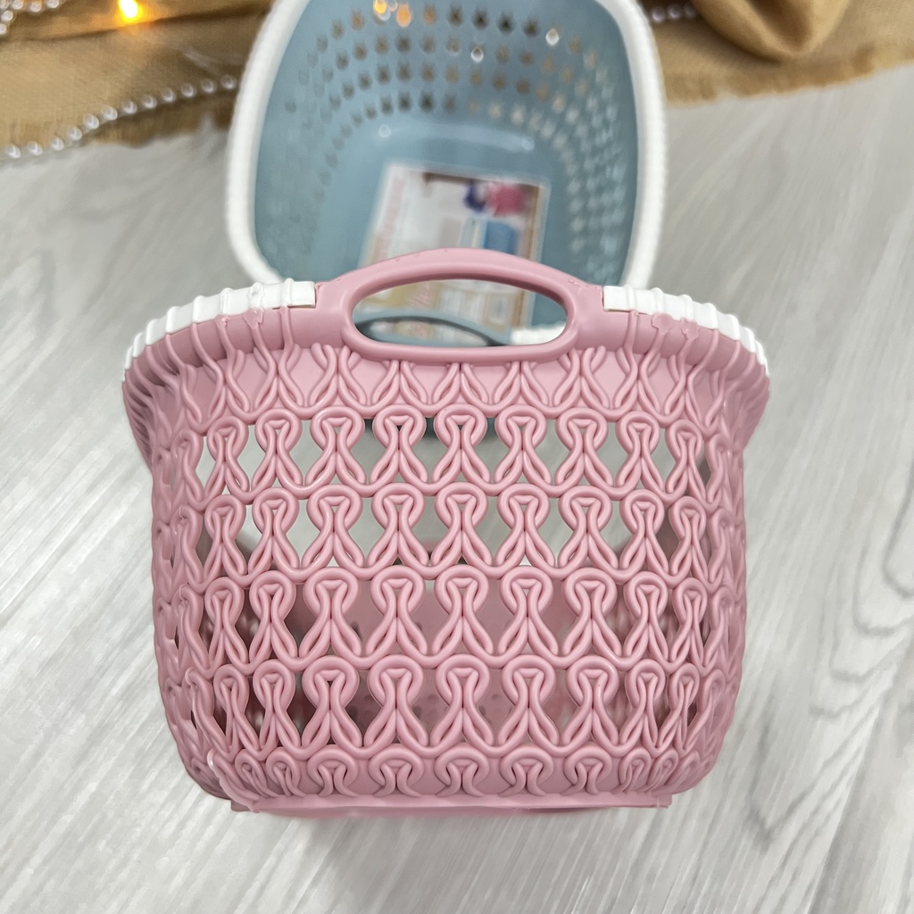 Rổ nhựa giả đan mây - Rổ nhựa chữ nhật đựng đồ có quai cầm màu pastel xinh xắn