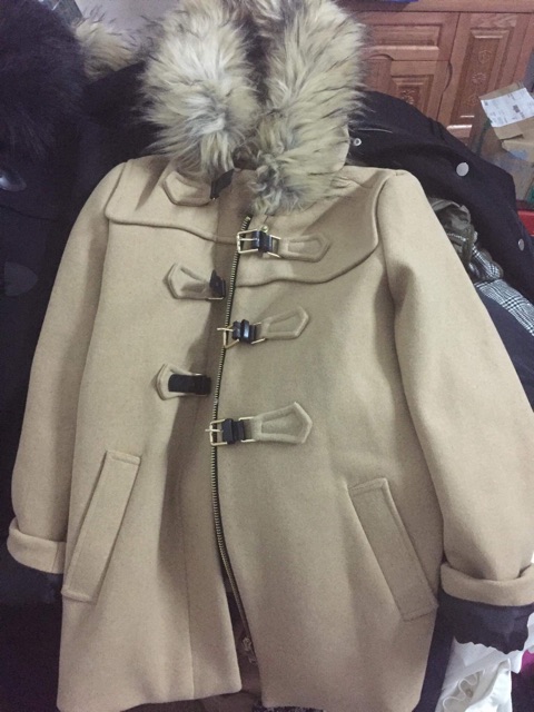 Áo dạ stradivarius