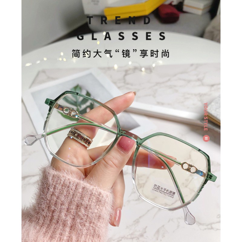 Mắt Kính Chống Tia Bức Xạ Và Ánh Sáng Xanh Cổ Điển Và Phổ Biến. Nó đáng giá đối với đồng nghiệp