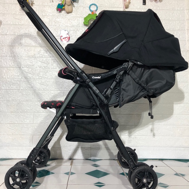 Xe đẩy Combi 2 chiều