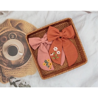 Nhiều kẹp tóc nơ thêu hoa handmade, phong cách vintage dành cho nữ