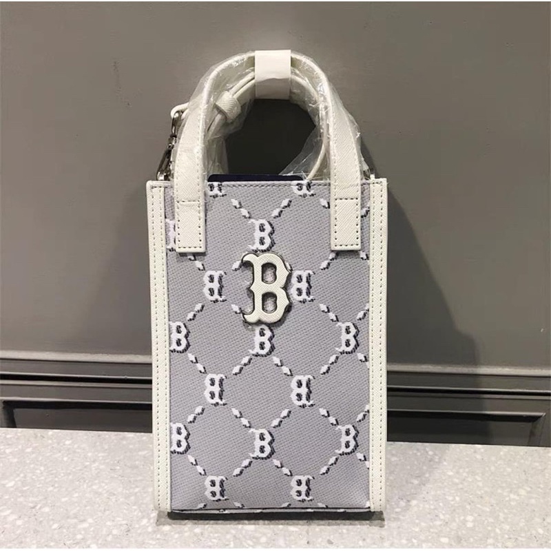 - Túi MLB đeo chéo mini chính hãng new 2022