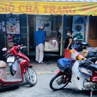 Chả lụa nóng THÙY TRANG - hàng mới mỗi ngày