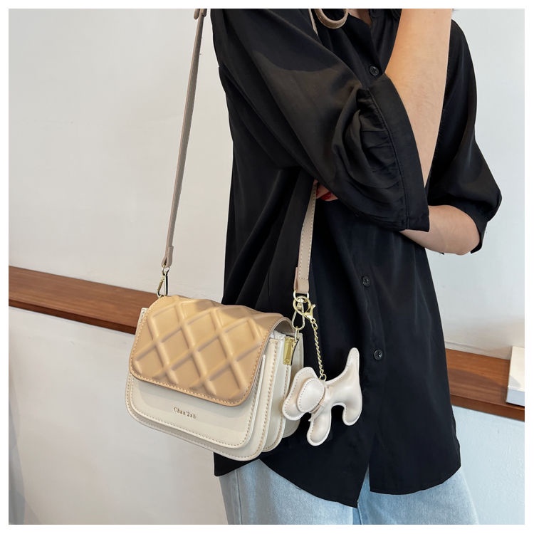 Túi vuông đeo chéo cho nữ phong cách thời trang phương Tây mùa xuân 2022