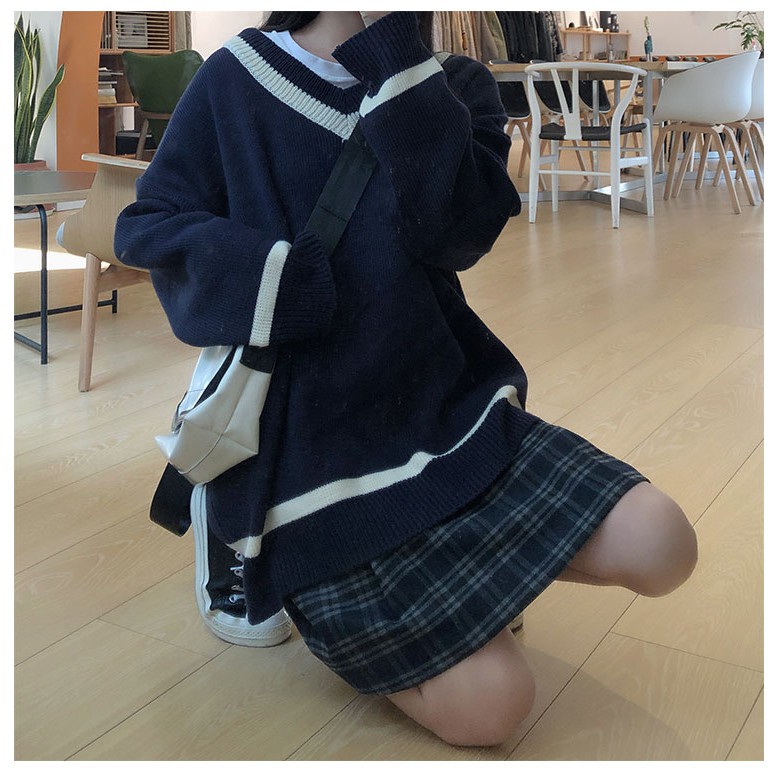 Áo Len Ulzzang Hàn Quốc Form Rộng Cổ Tim, Áo Len Nữ Oversize Dáng Rộng