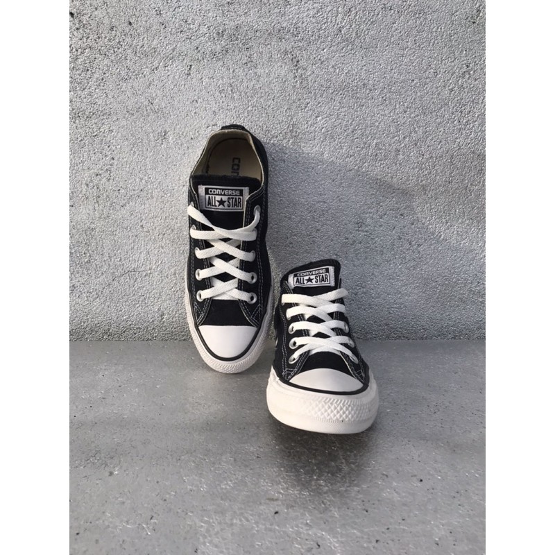 Giày Thể Thao Converse Classic 2hand Chính Hãng. Size 35-39 Ib để check Size, mẫu