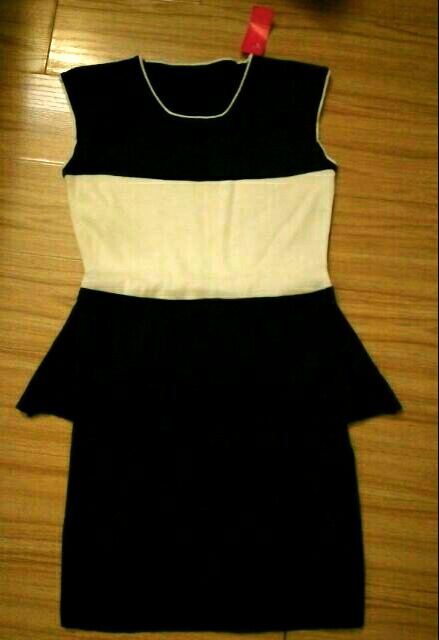 Váy len peplum vnxk