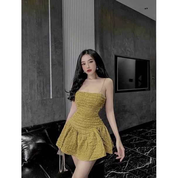 VÁY/ĐẦM XỐP VÂN 2 DÂY XÍCH VÀNG ÔM EO XOÈ SANG CHẢNH