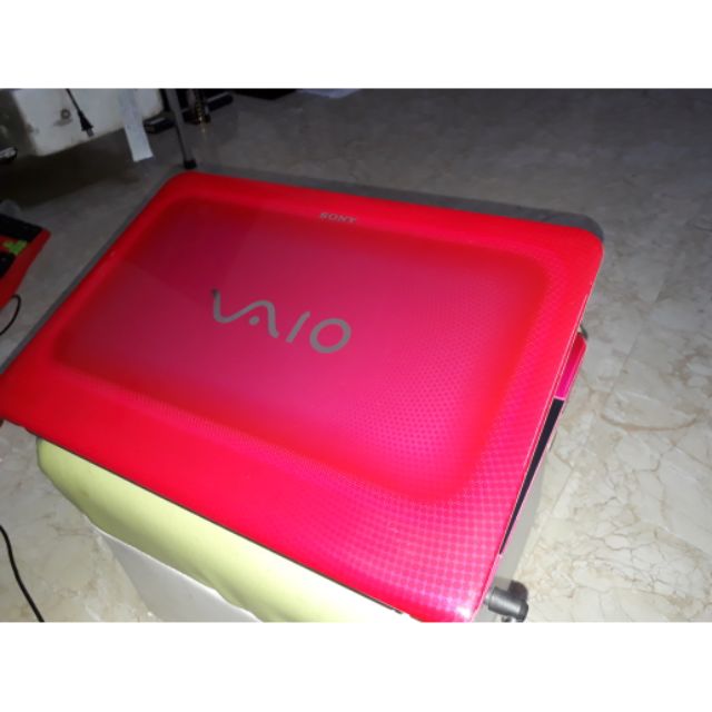 Sony vaio i5 VPCEA42EG.