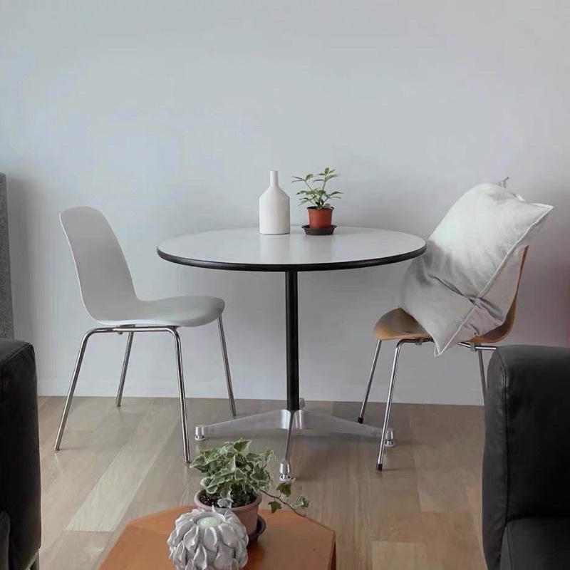 Bàn tròn Eames cao cấp, hiện đại - Bắc Âu