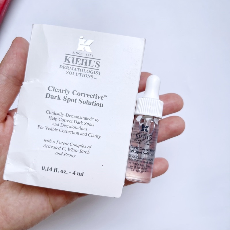 Serum làm sáng mờ thâm Kiehl's Clearly Corrective Dark Spot Solution mini 4ml