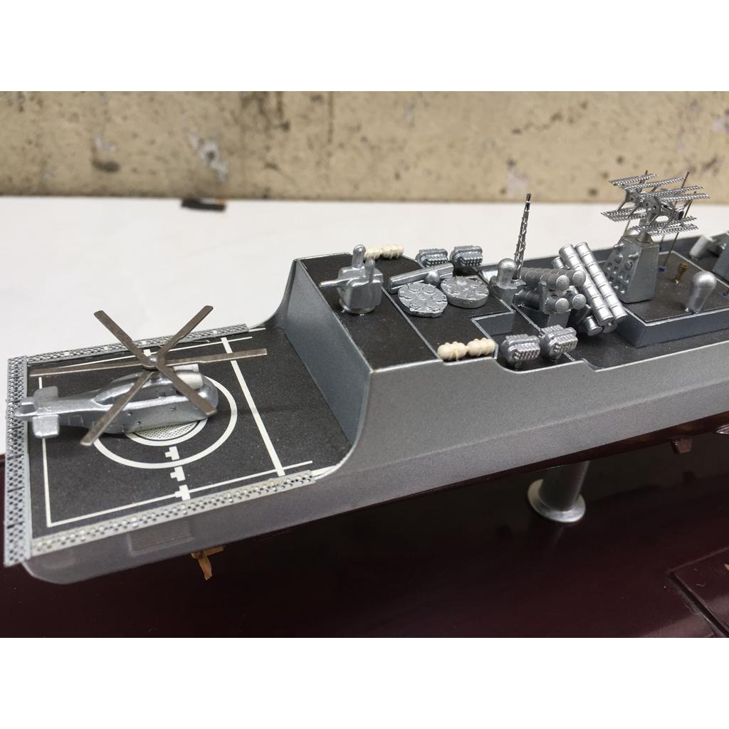 Mô hình Tàu khu trục A 169 1:400